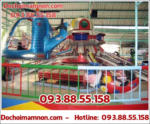 Đu quay đảo điện chơi trong công viên