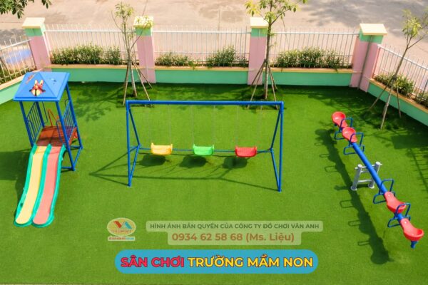 Sân chơi trường mầm non do Vân Anh sản xuất và lắp đặt